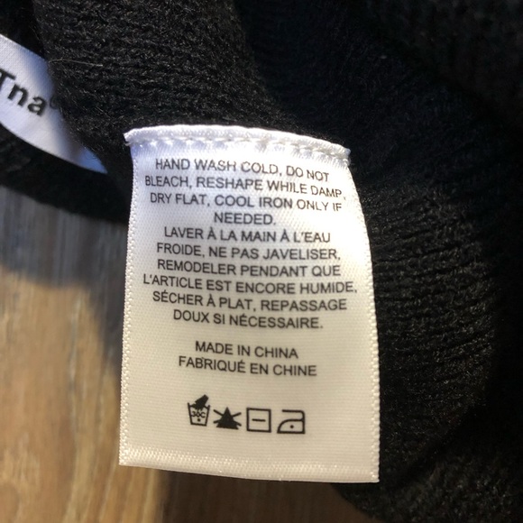 Tna Tora Black Beanie - Picture 9 of 13